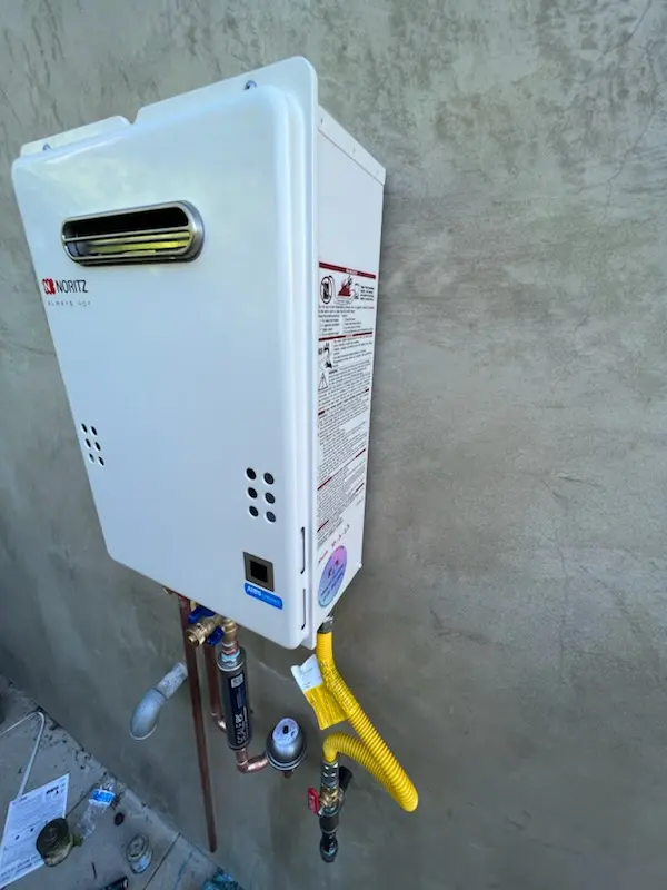 Tankless water heater installation for Comus Sugarloaf homes